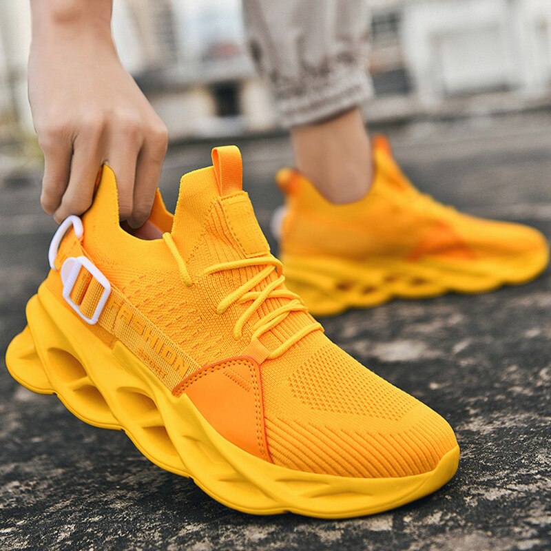 Sepatu-Sneakers-Pria-Bersirkulasi-Jaring-Olahraga-Lari-Uniseks-Sepatu-Pasangan-Lubang-Sol-Lembut-Ringan-Sneakers-Atletik-5